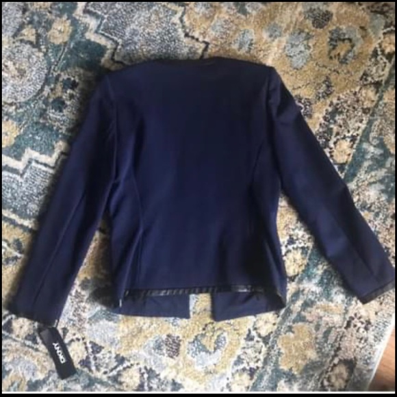 DKNY Navy Blazer - Picture 4 of 4